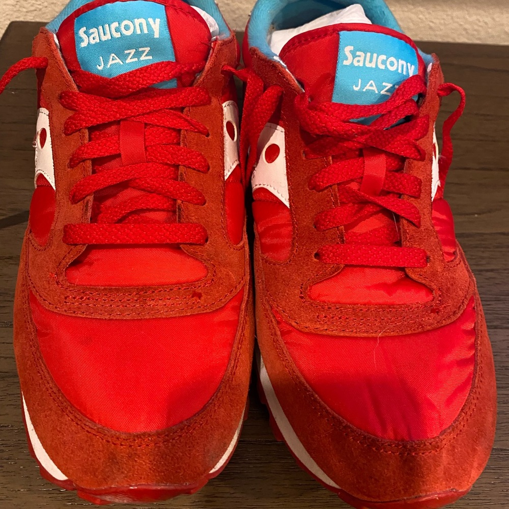 Saucony Jazz 1064-280 size 12 women’s asking $20 obo